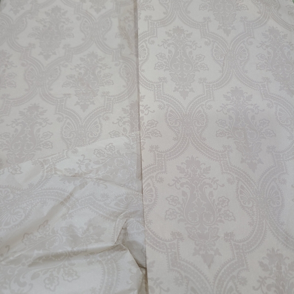 Brand new Gucci slides - Picture 4 of 6